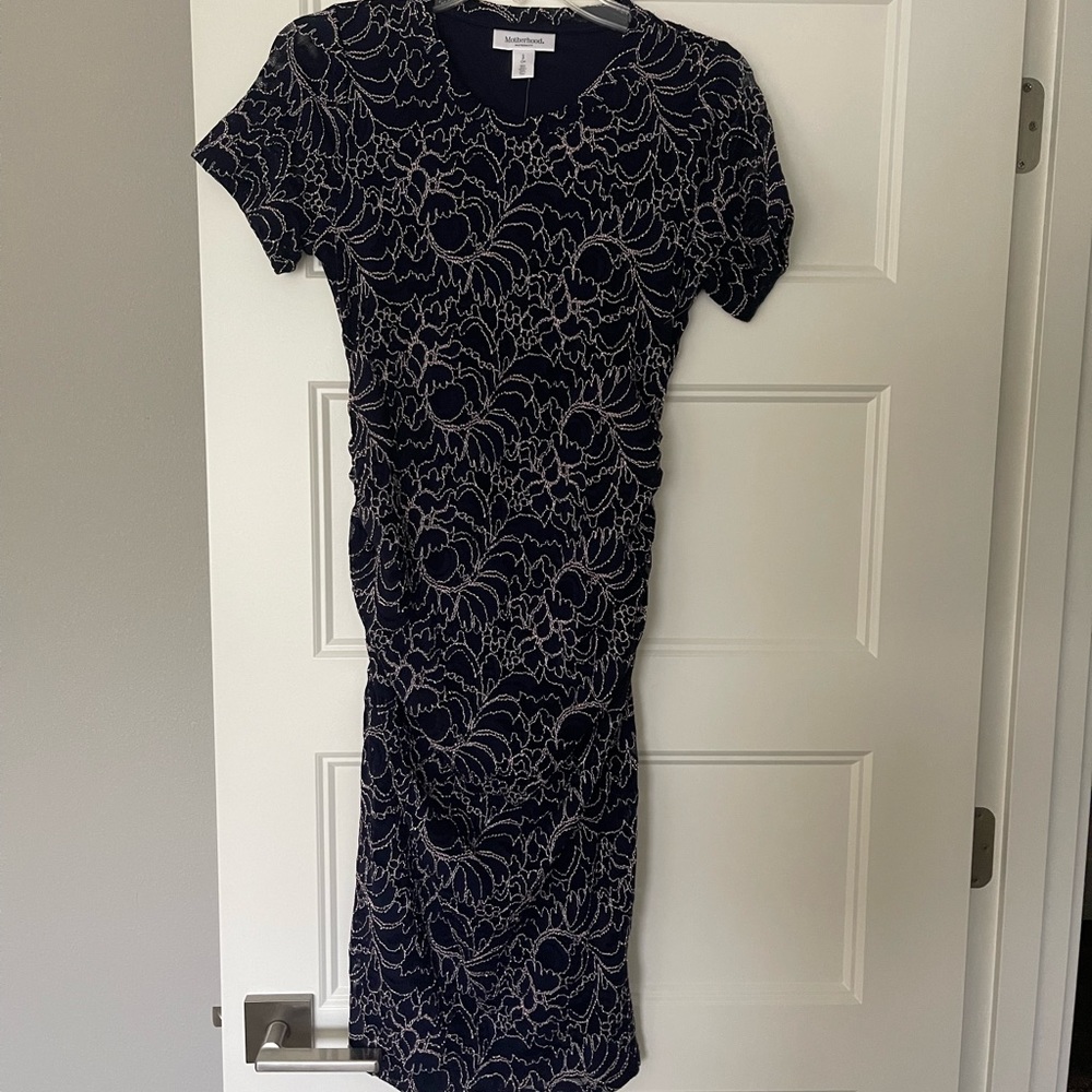BNWT Motherhood Maternity Lace dress Size Small